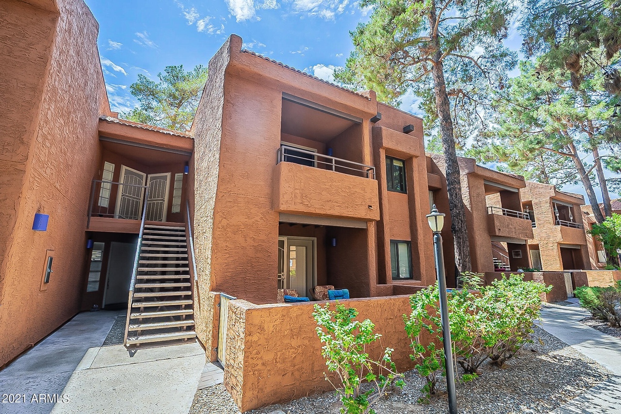 Taos (Paradise Point) Condos